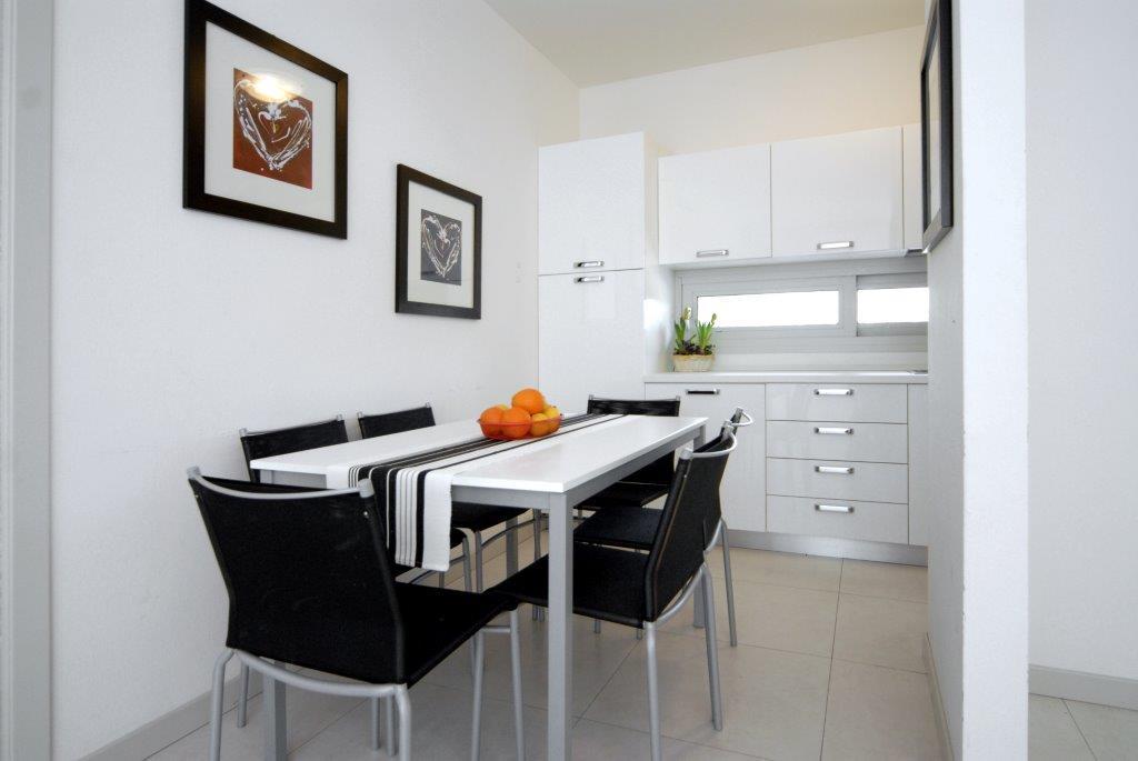 Ai Lecci Apartment Бибионе Екстериор снимка